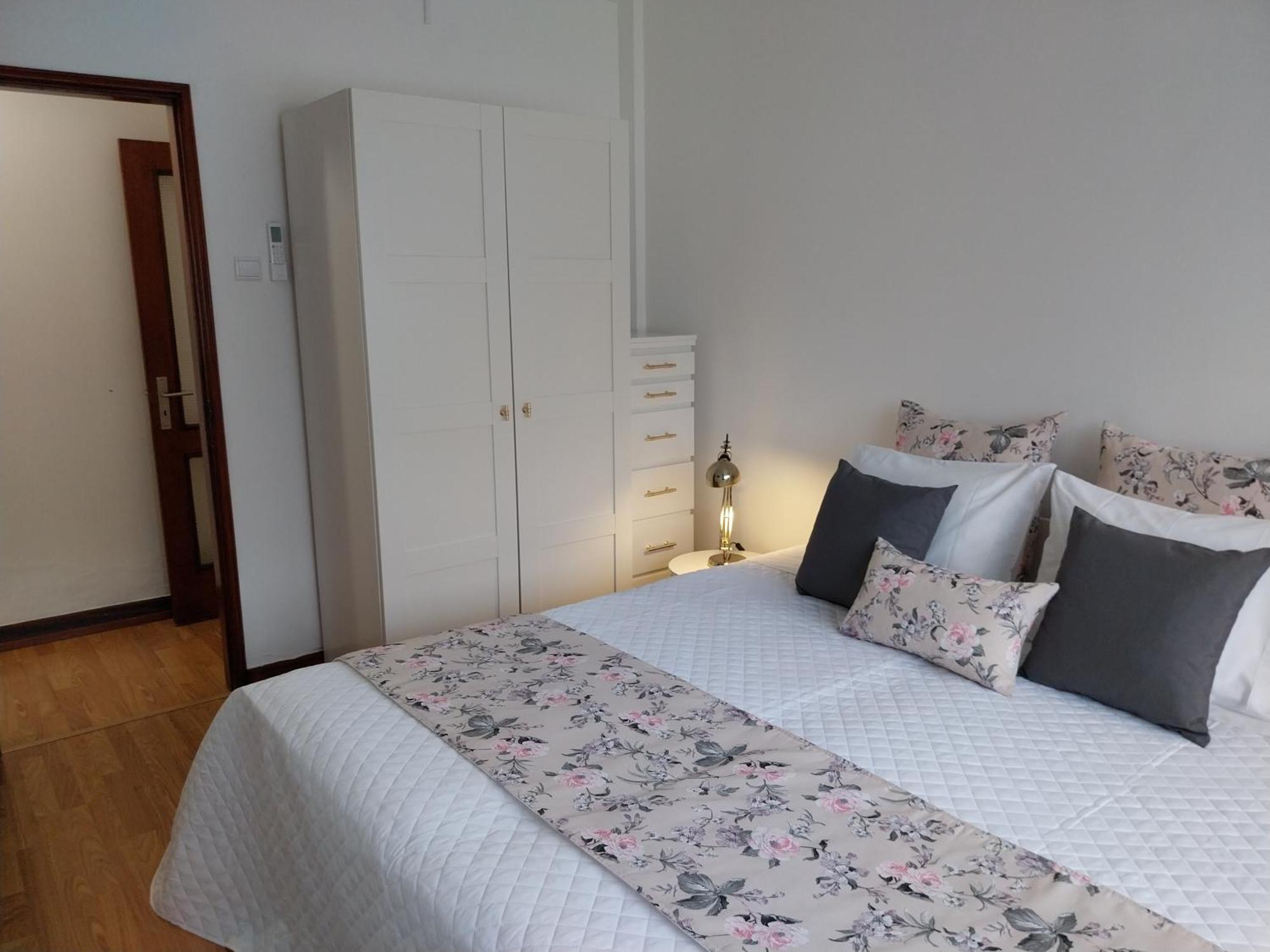 Buddies Apt. Aveiro Exterior foto